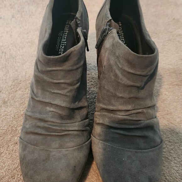 Suede Ankle Booties Size 7.5 - Picture 5 of 8